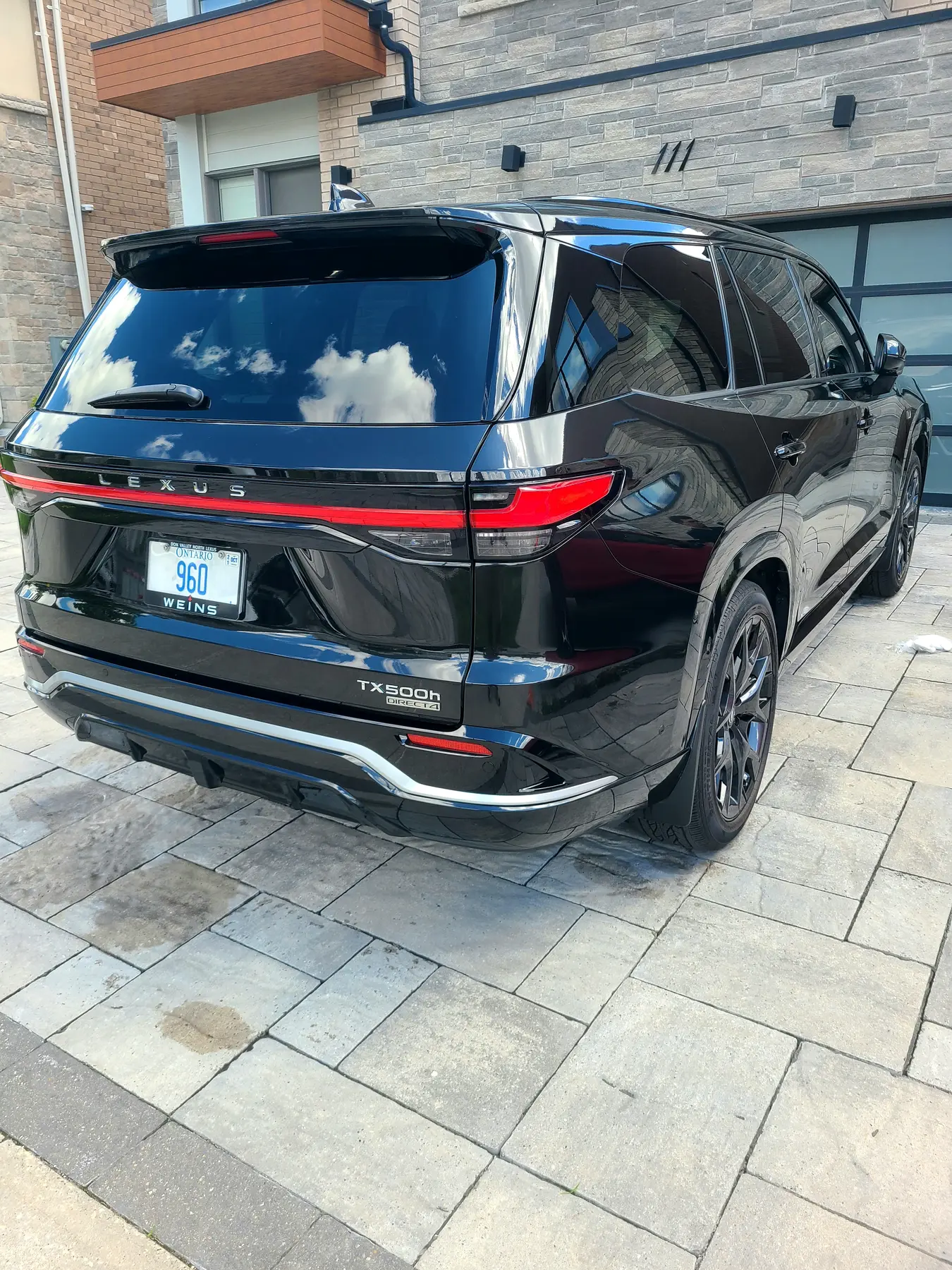 Lexus exterior after detailing